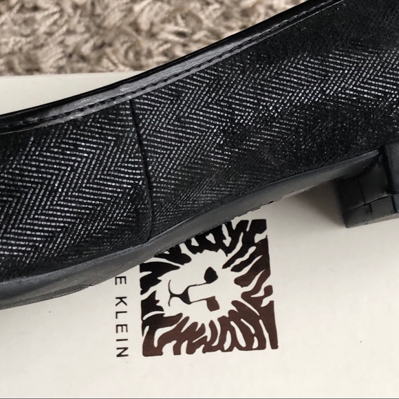 Anne Klein Leather Dress Flats - Picture 5 of 8